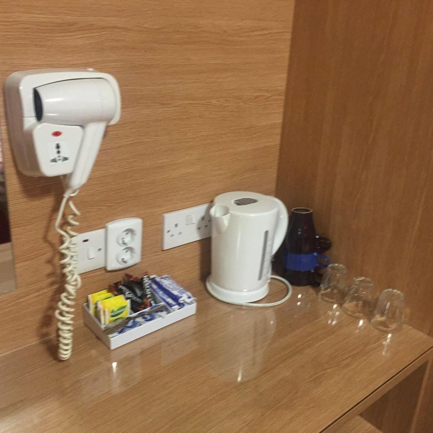 Carlton Hotel Londyn Zewnętrze zdjęcie